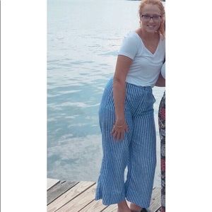 Stripped white and blue linen pants